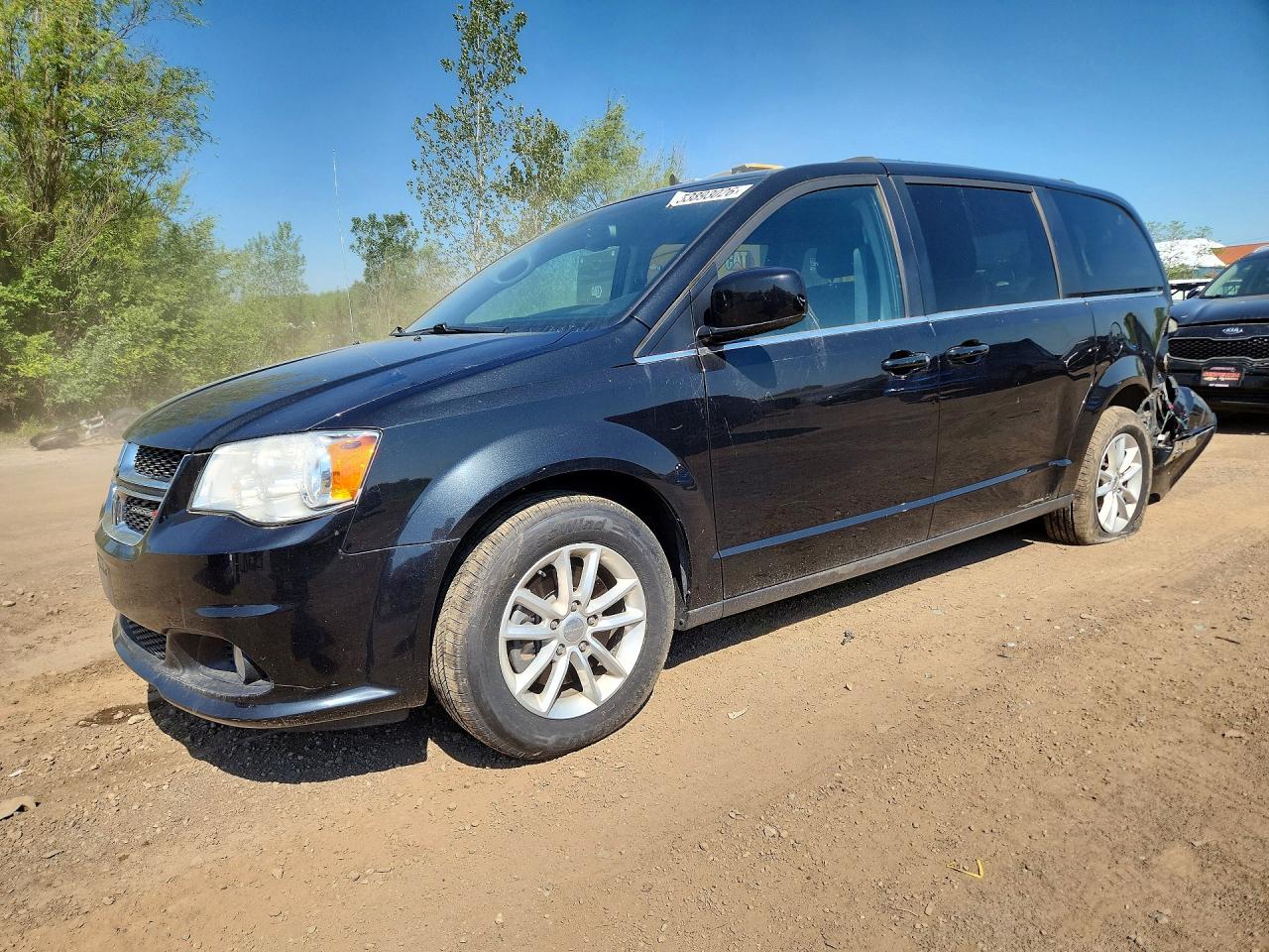 Salvage Dodge Caravan Image