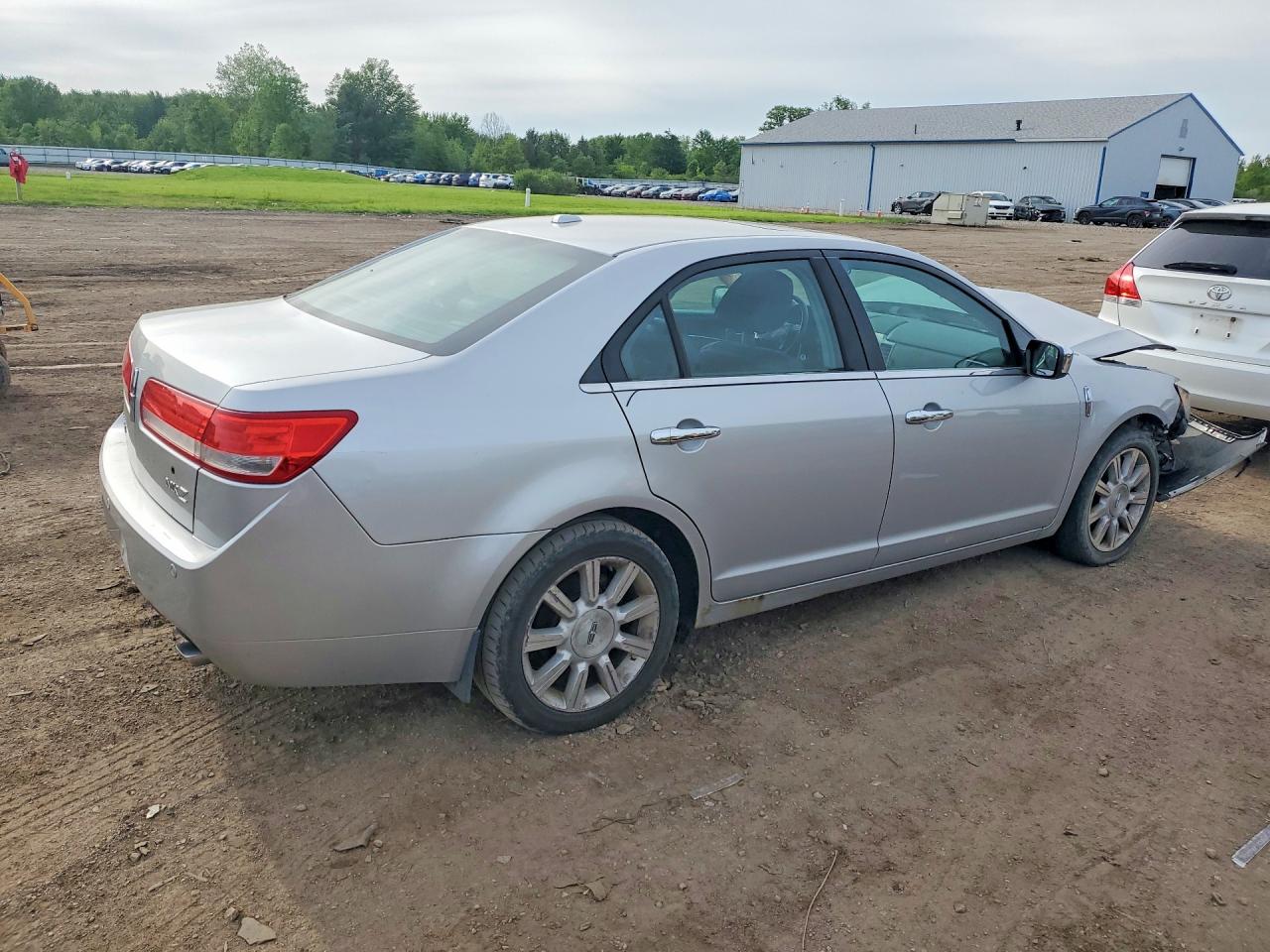 Lincoln MKZ