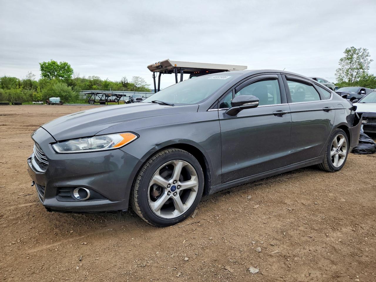 Salvage Ford Fusion Image