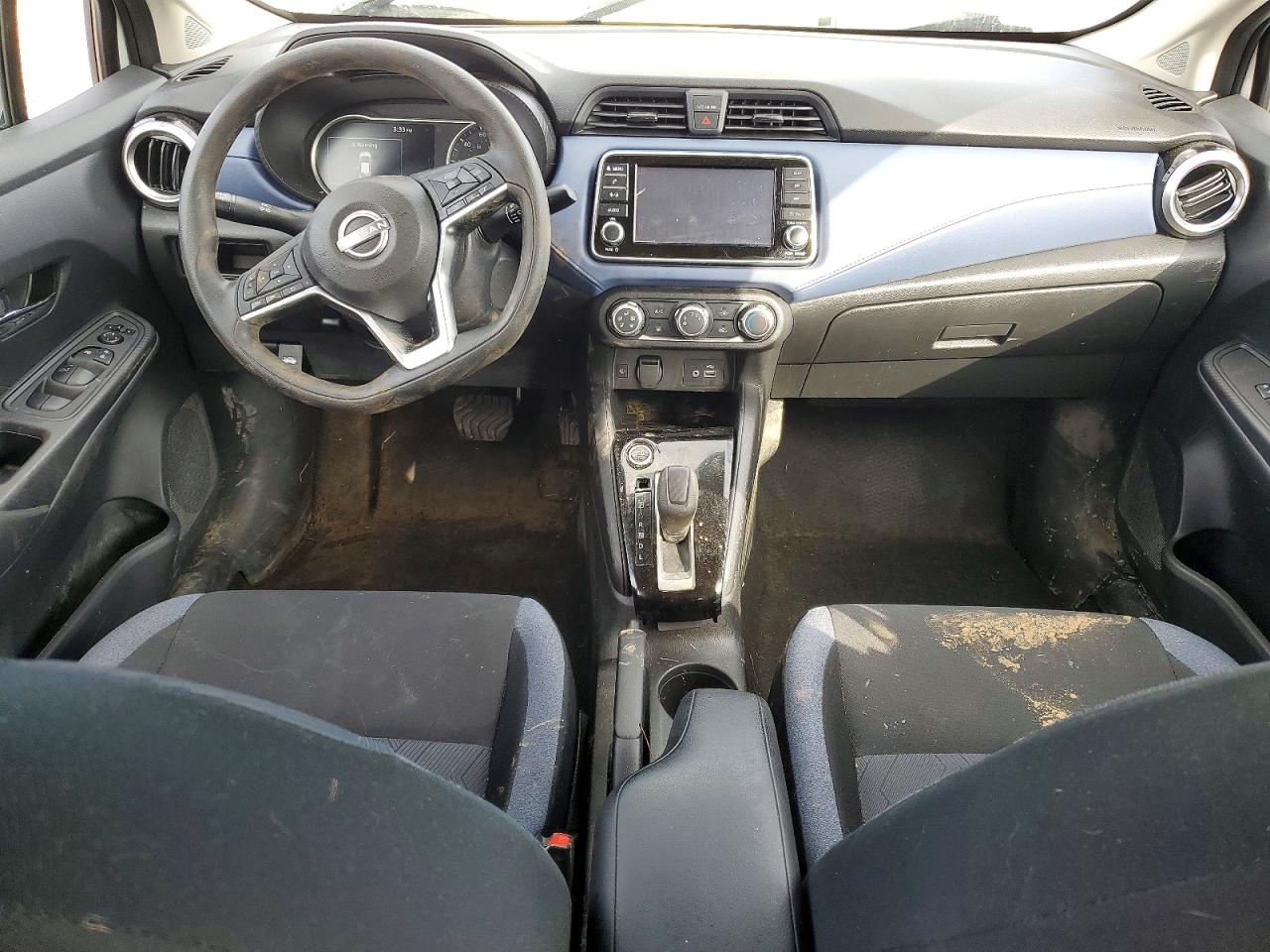 Nissan Versa Sv