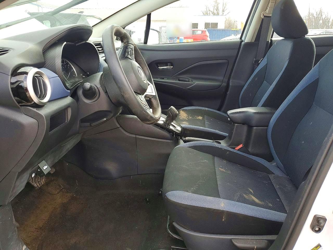 Nissan Versa Sv