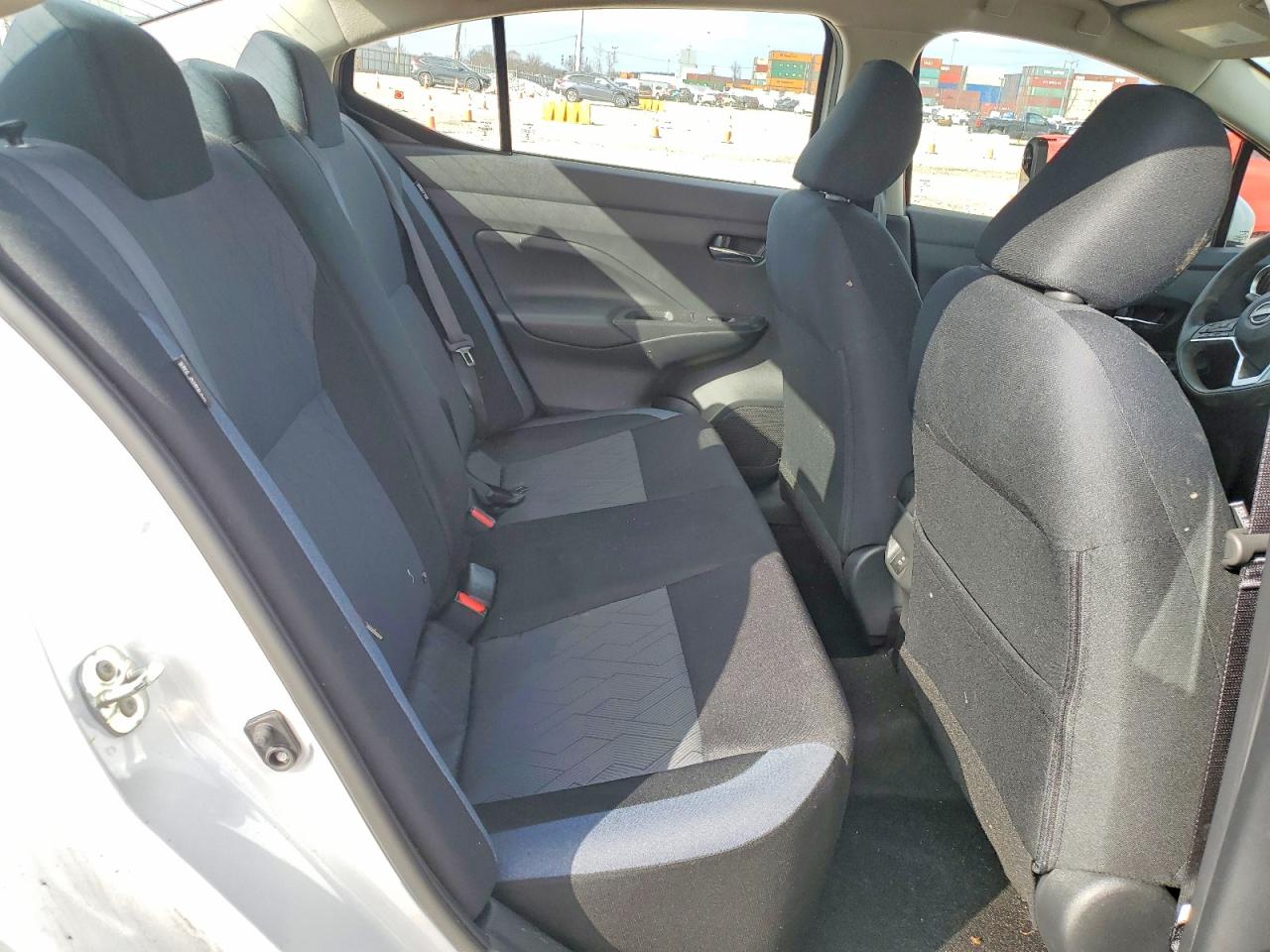 Nissan Versa Sv