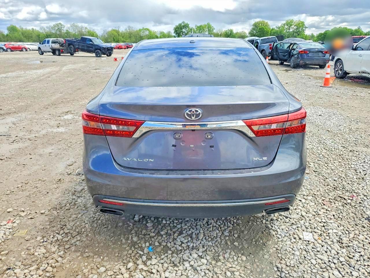 Toyota Avalon Xle Premium