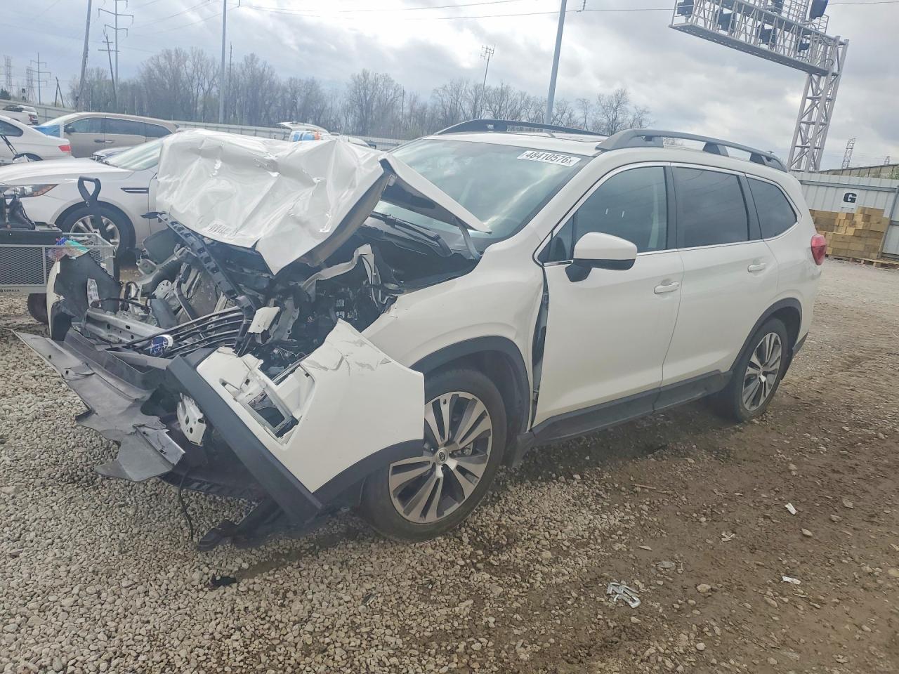 Salvage Subaru Ascent Image