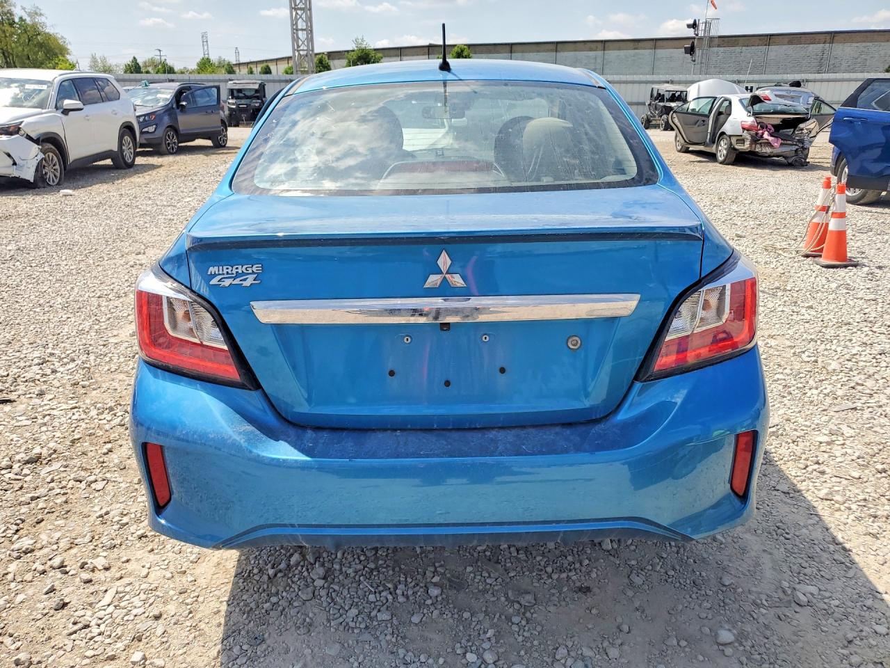 Mitsubishi Mirage G4 Es