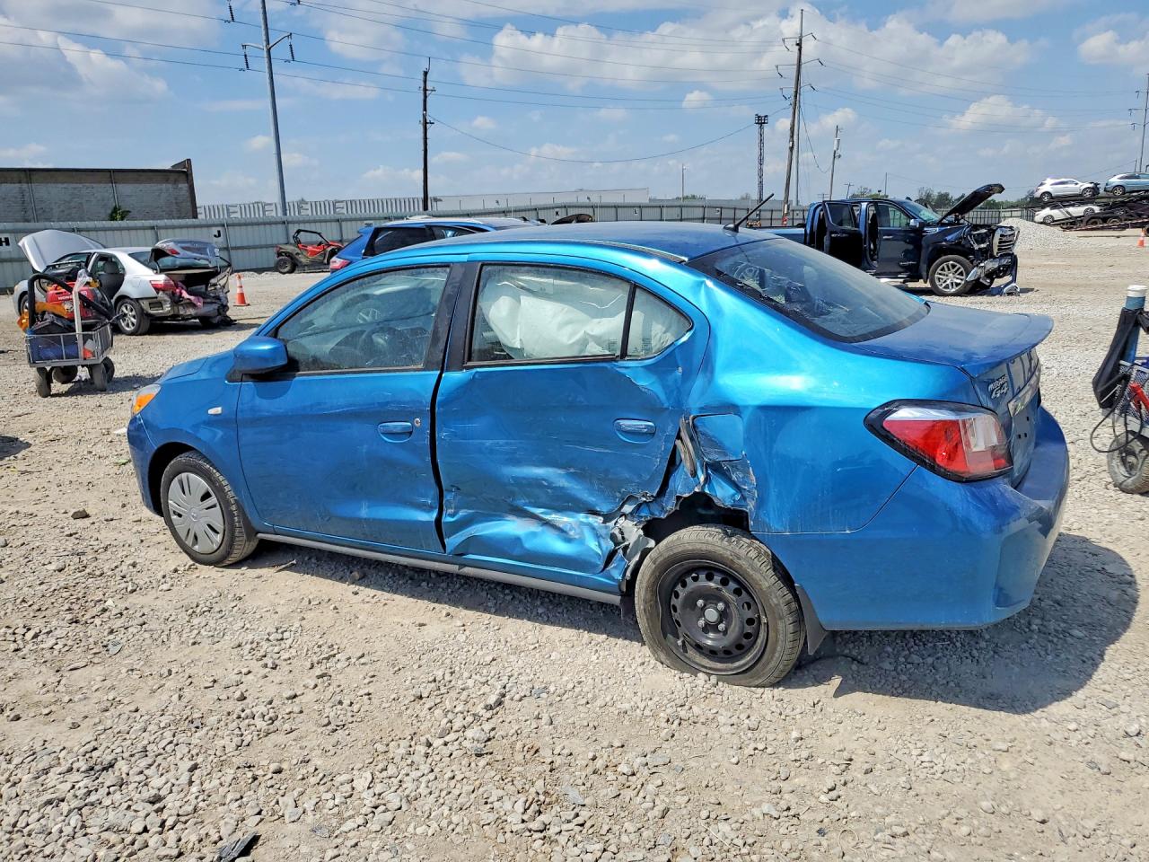 Mitsubishi Mirage G4 Es