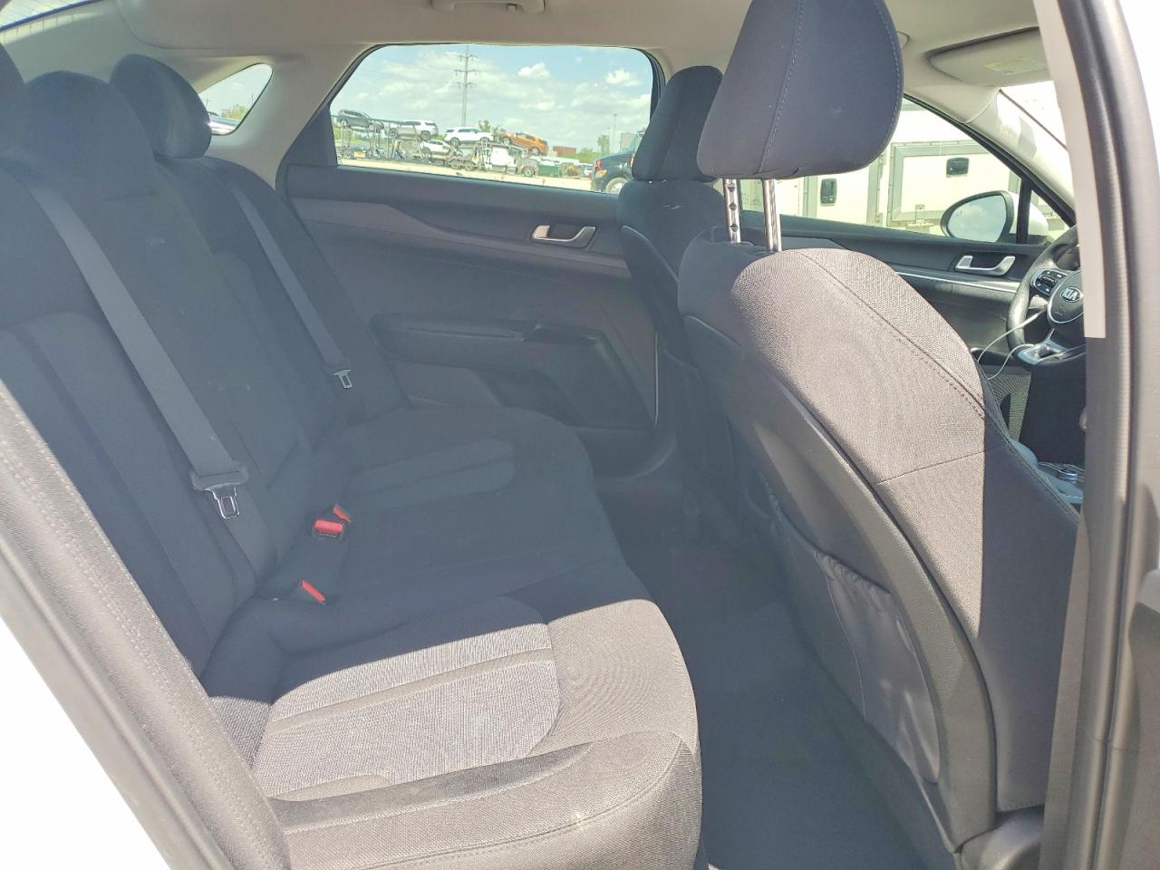 Kia K5 Lxs
