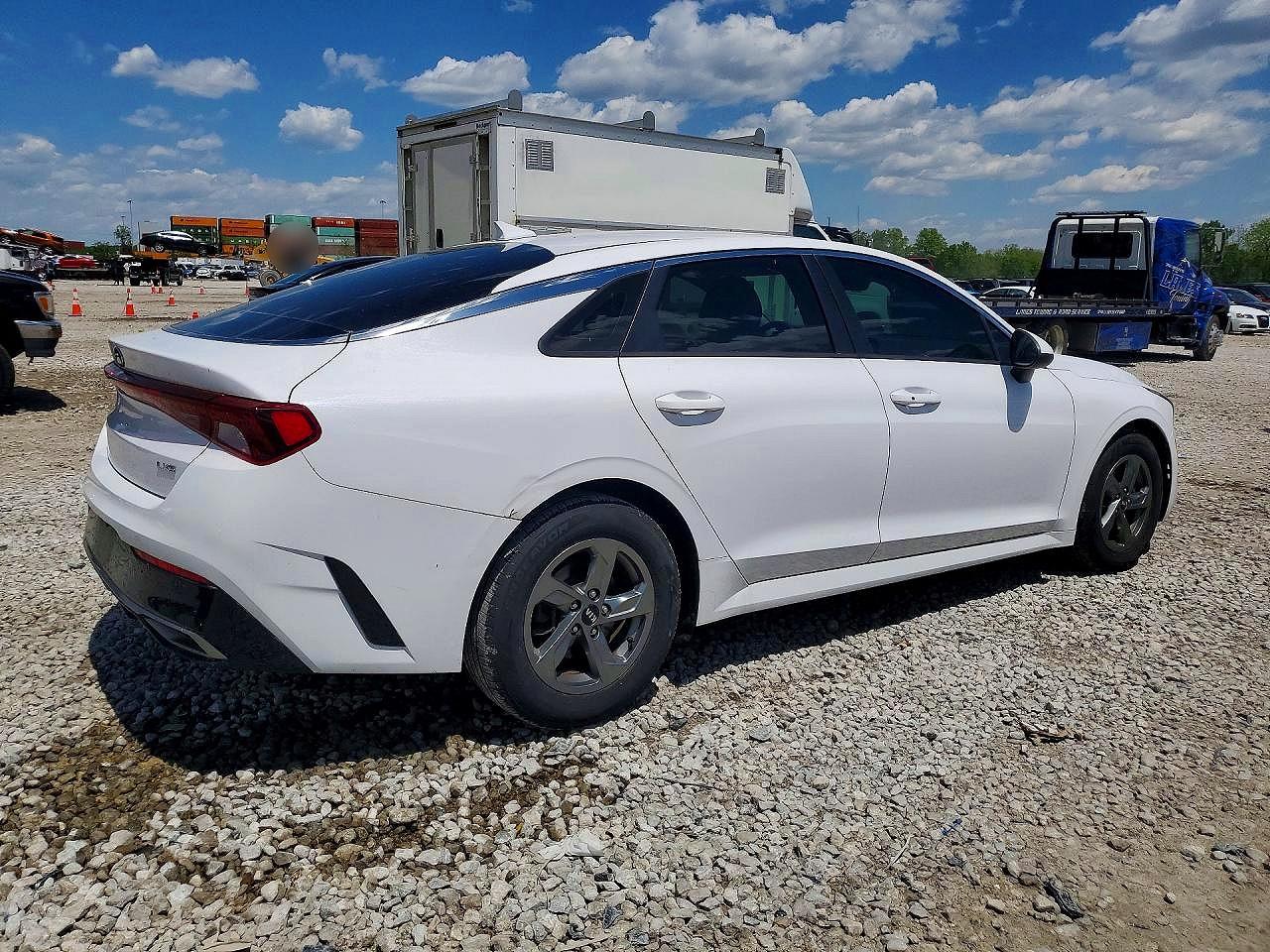 Kia K5 Lxs