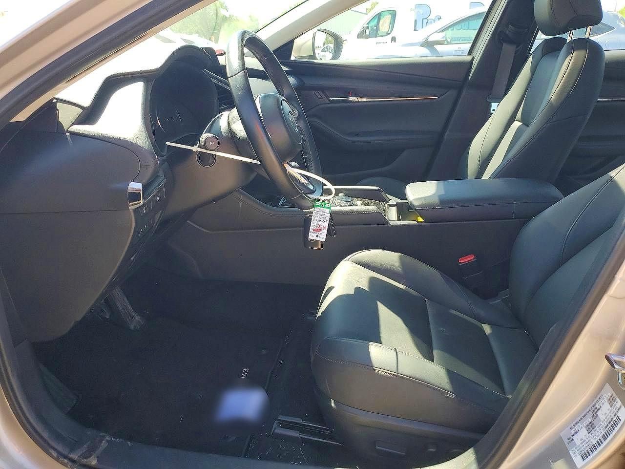 Mazda 3 Preferred