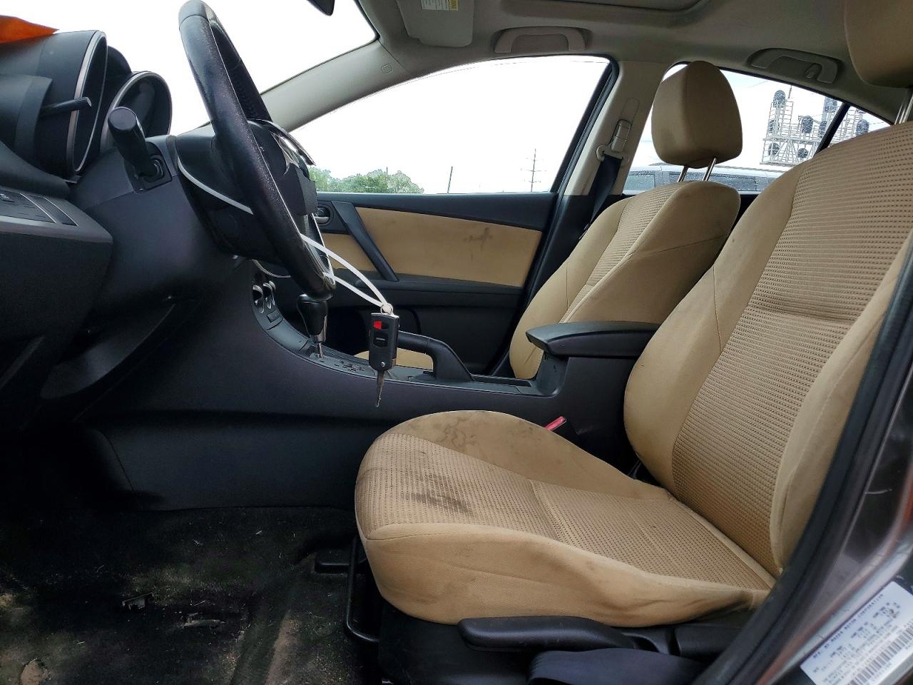 Mazda 3 I