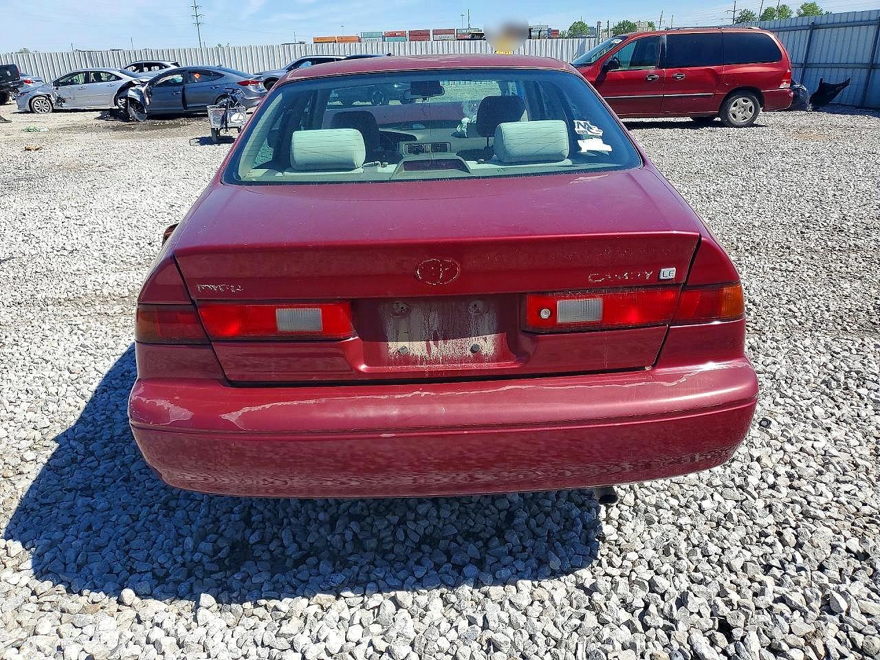 Toyota Camry Le