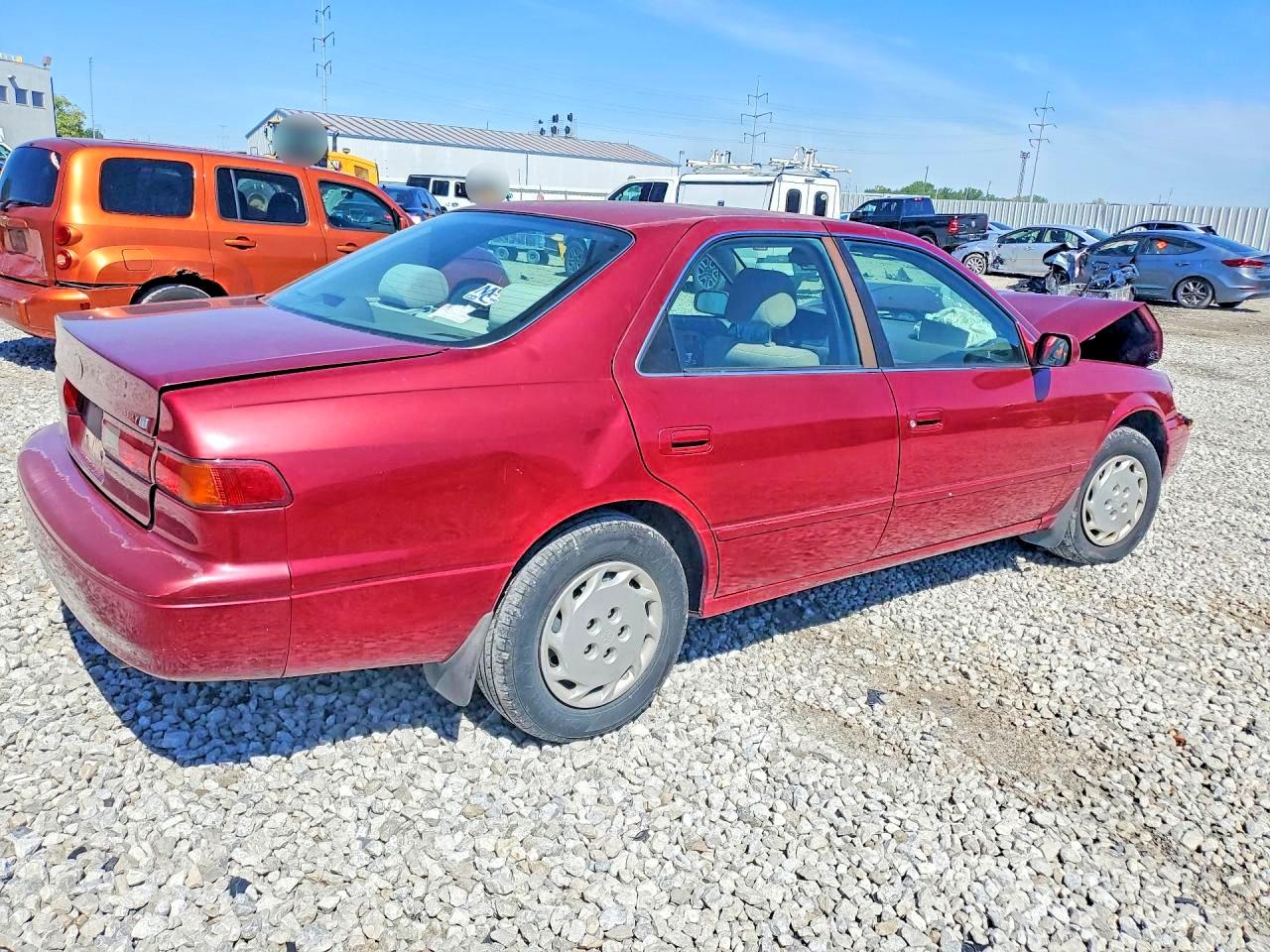 Toyota Camry Le