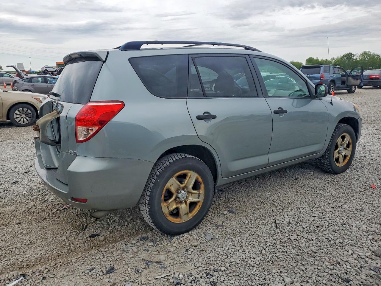 Toyota RAV4 Base