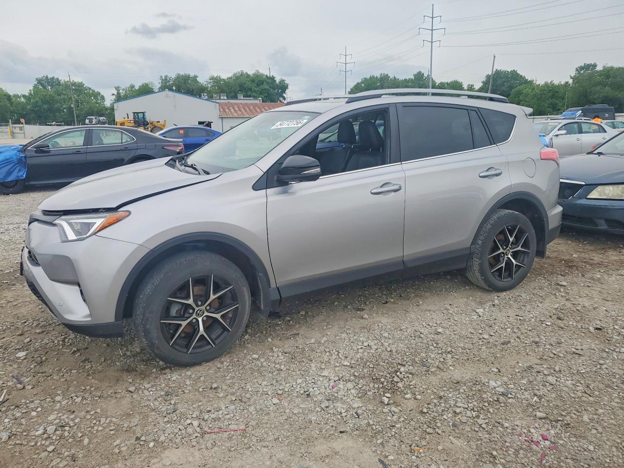 Salvage Toyota RAV4 Image