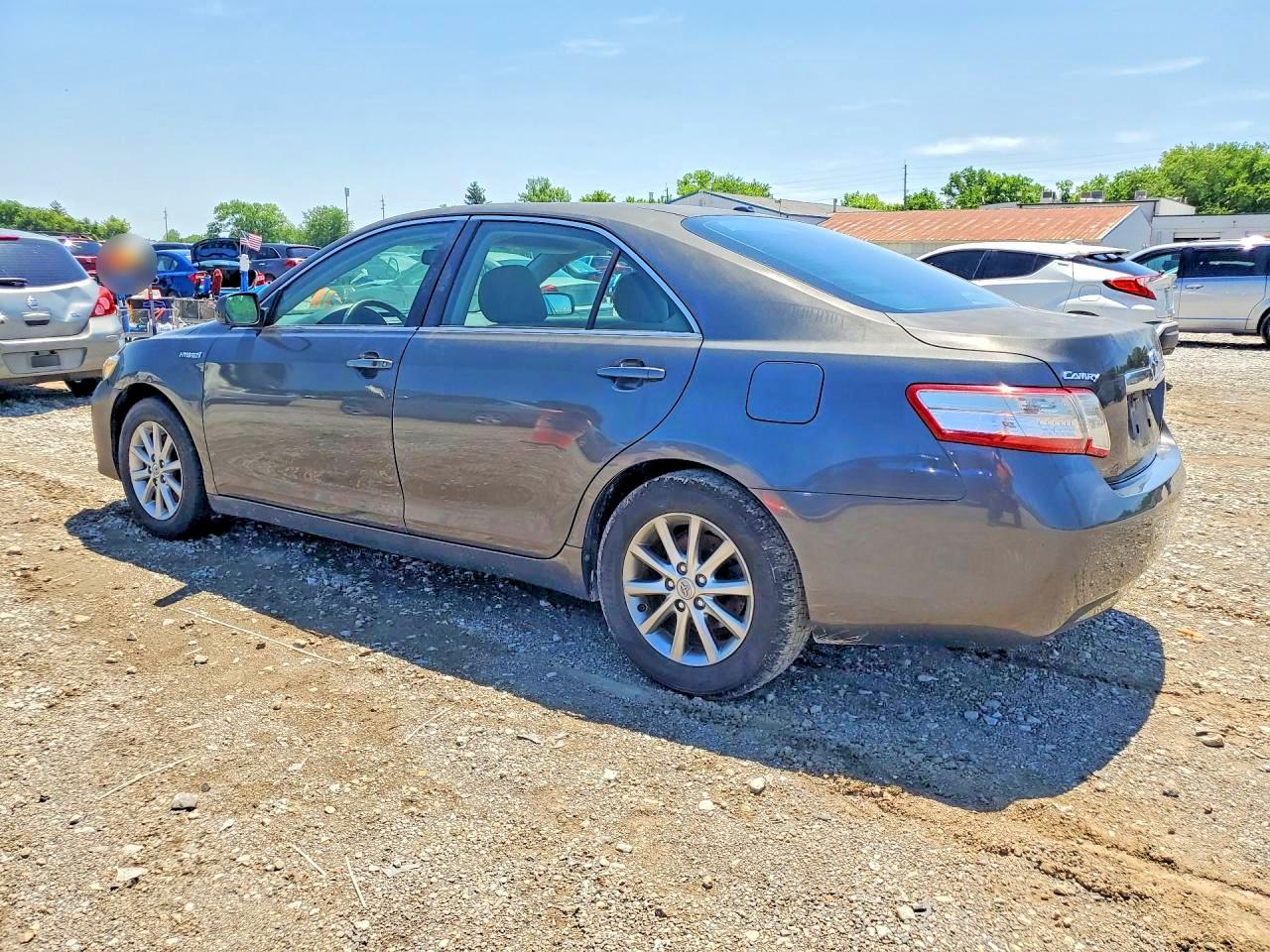 Toyota Camry Hybrid