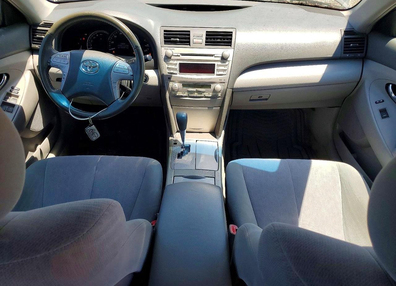 Toyota Camry Hybrid