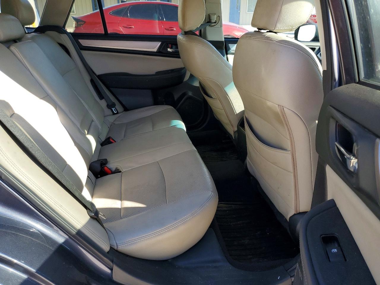 Subaru Outback 2.5i Premium