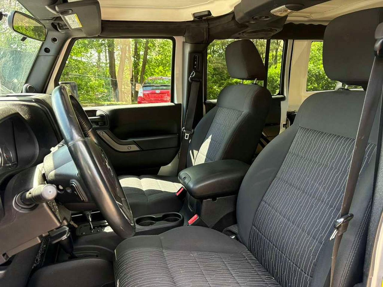Jeep Wrangler Sport