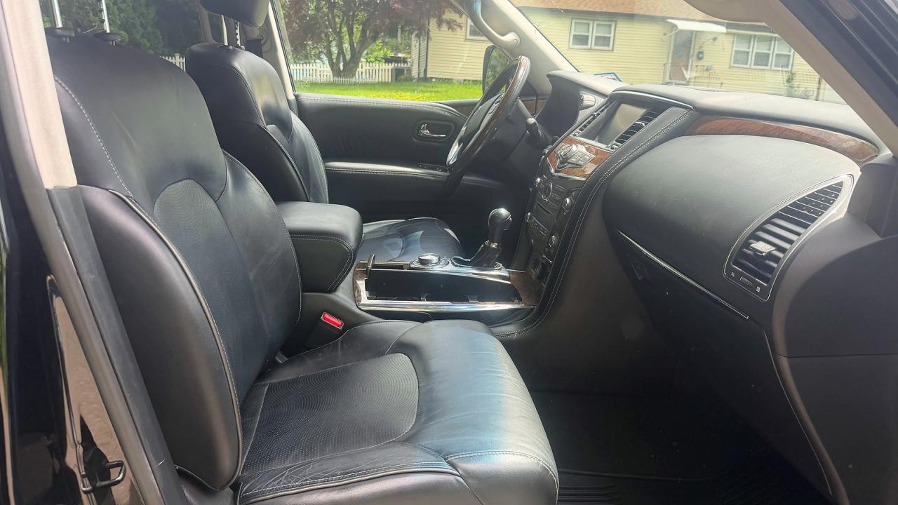 INFINITI Qx Base
