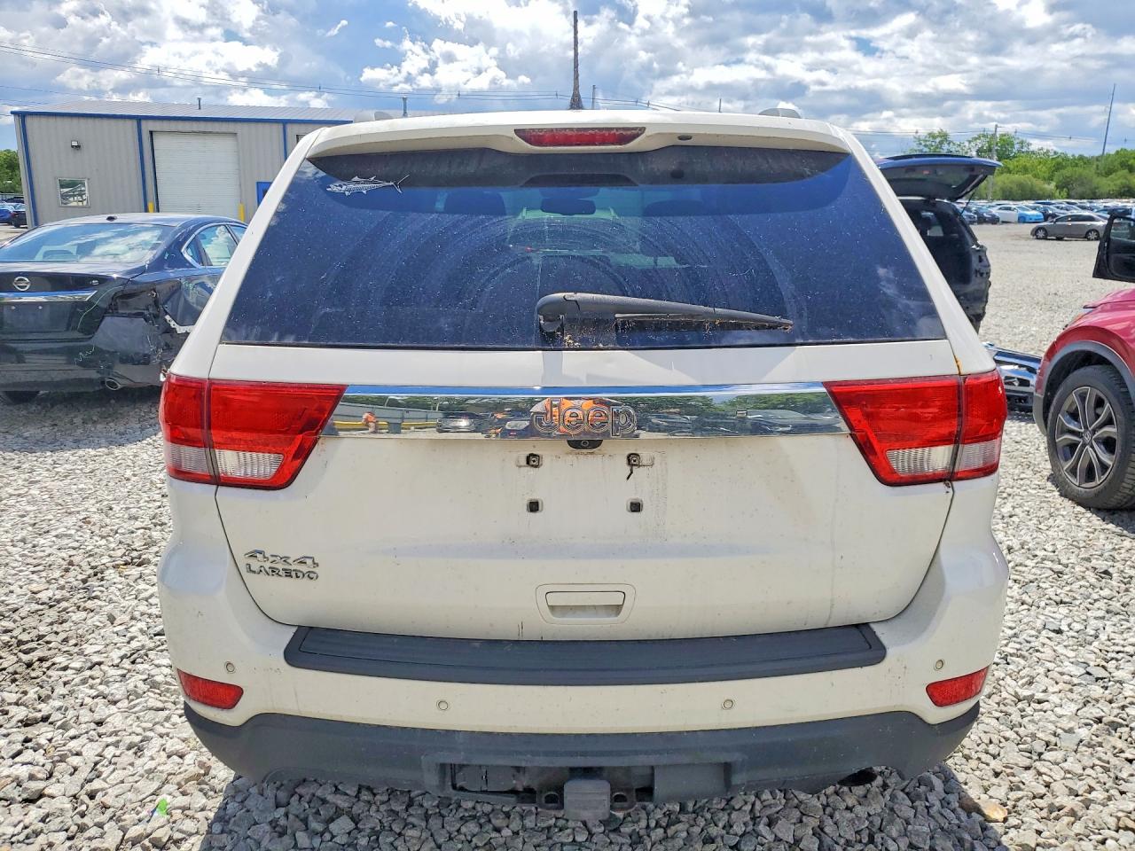 Jeep Grand Cherokee Laredo