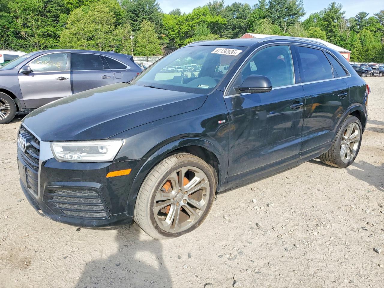 Salvage Audi Q3 Image