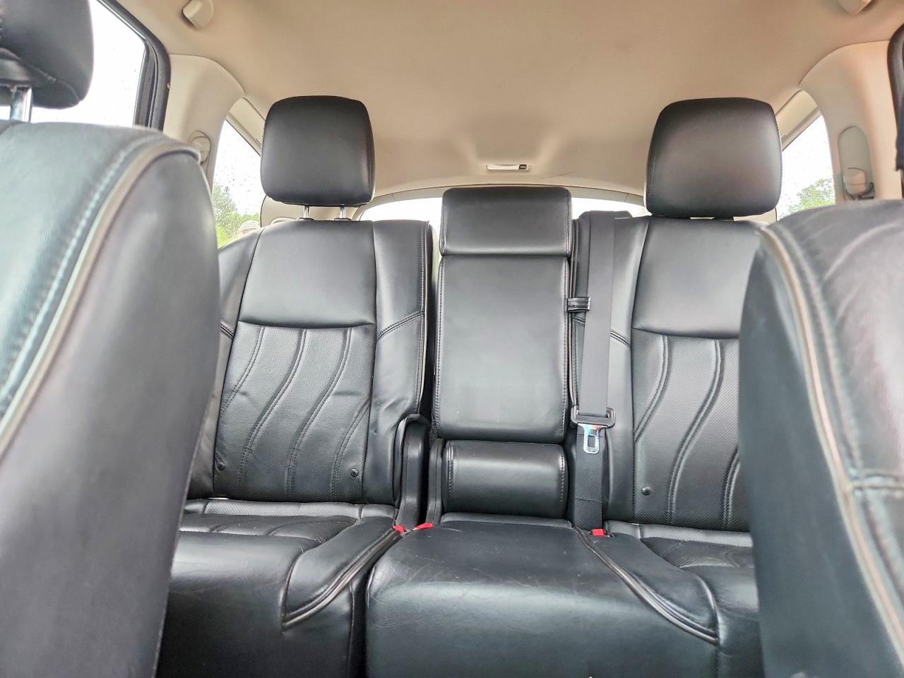 INFINITI JX35 Base