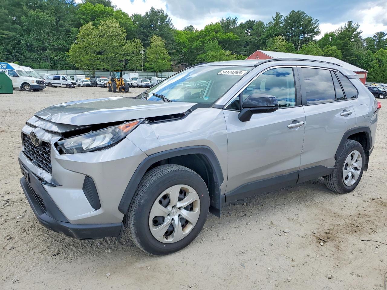 Salvage Toyota RAV4 Image