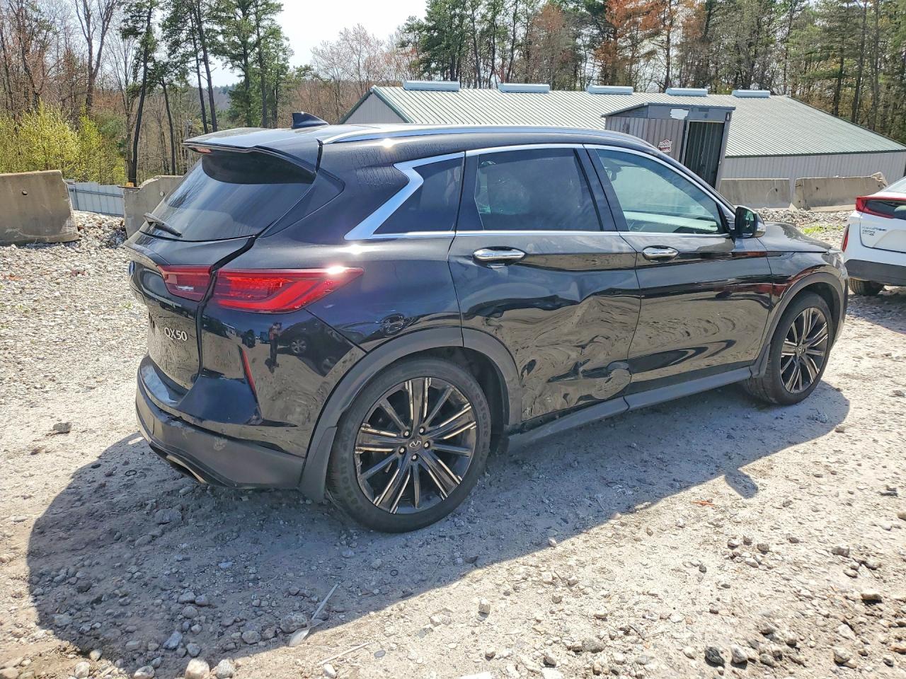 INFINITI Qx Luxe