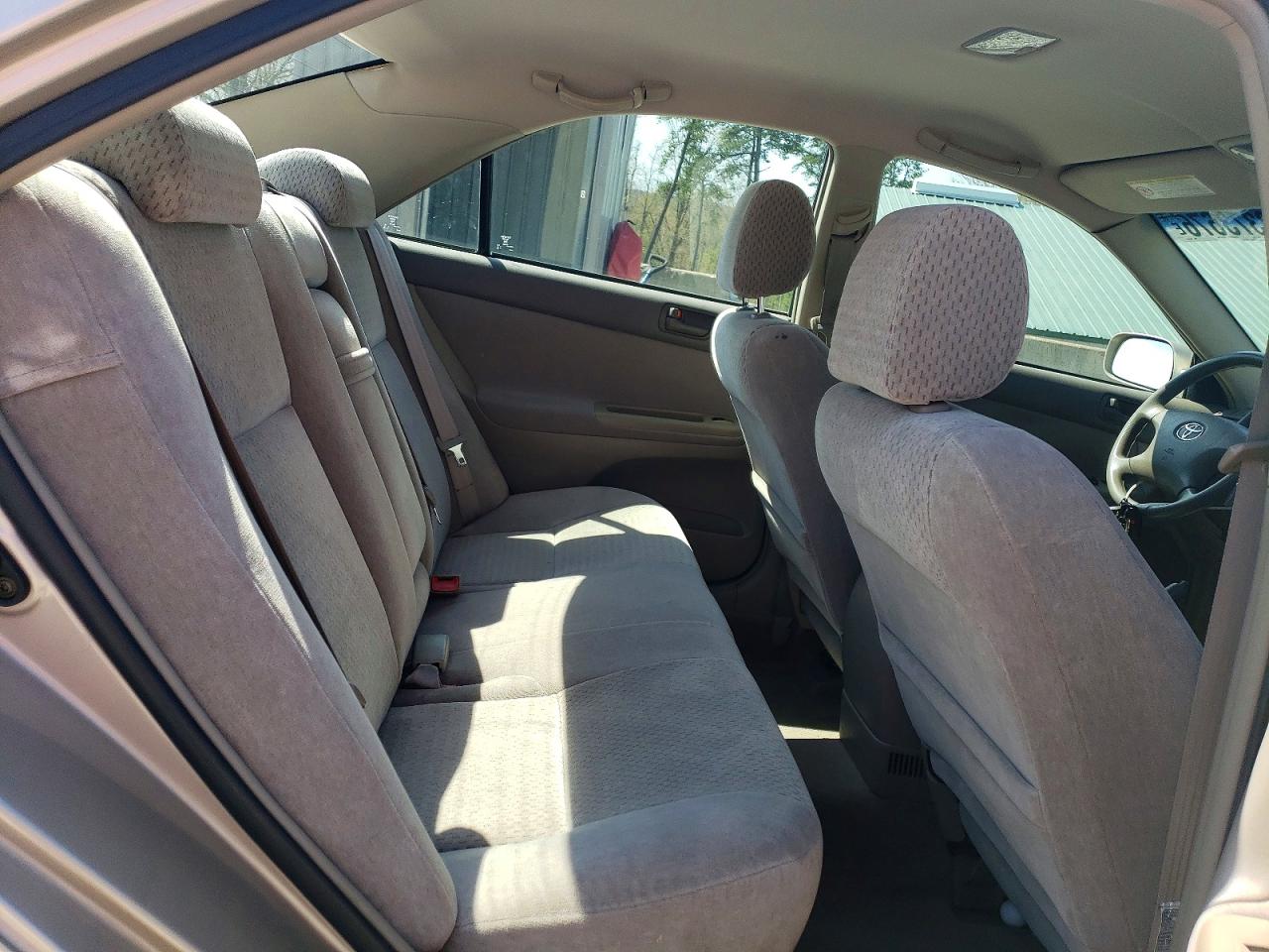 Toyota Camry Le