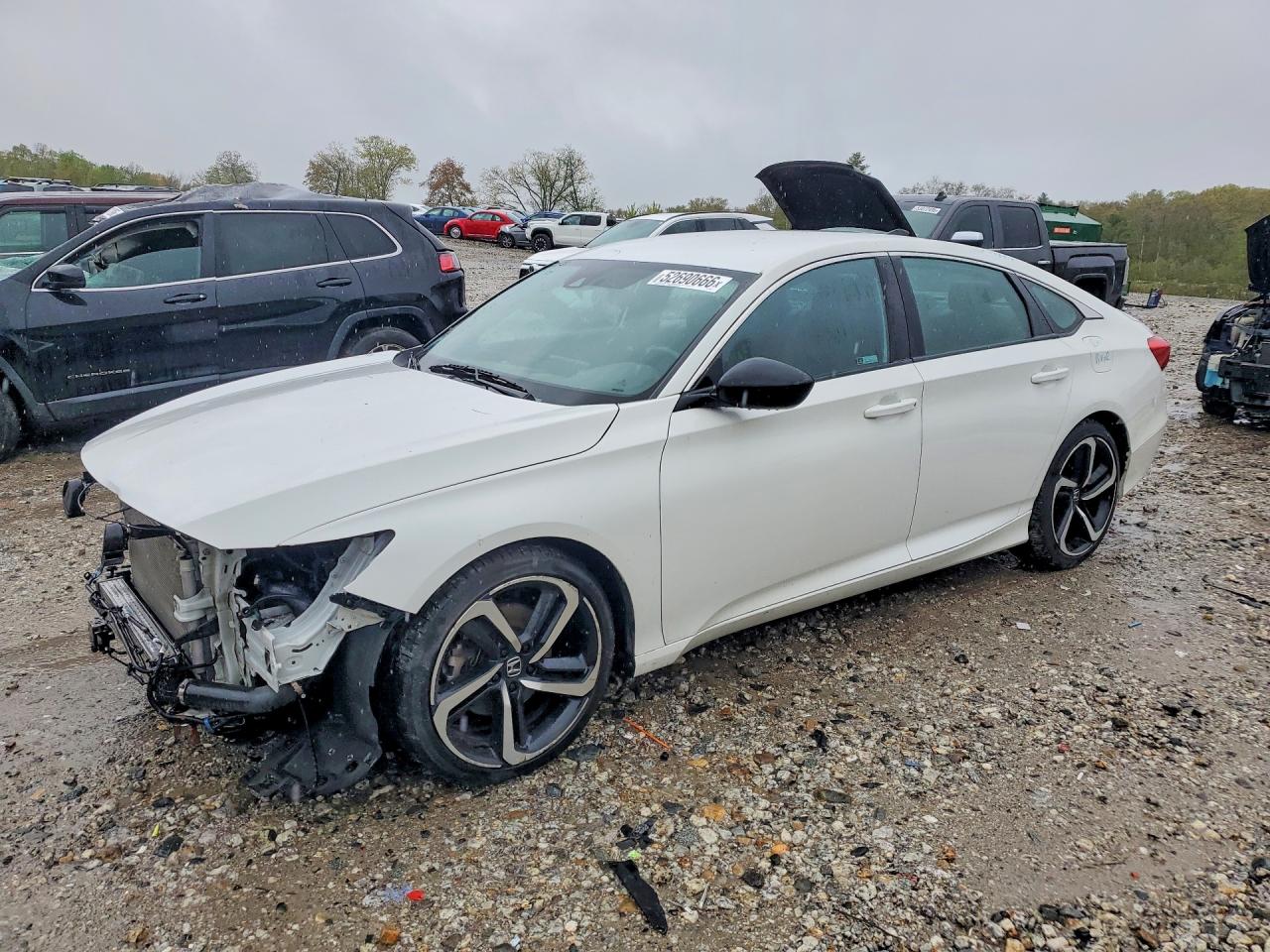 Salvage Honda Accord Image