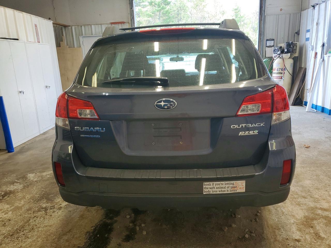 Subaru Outback 2.5i