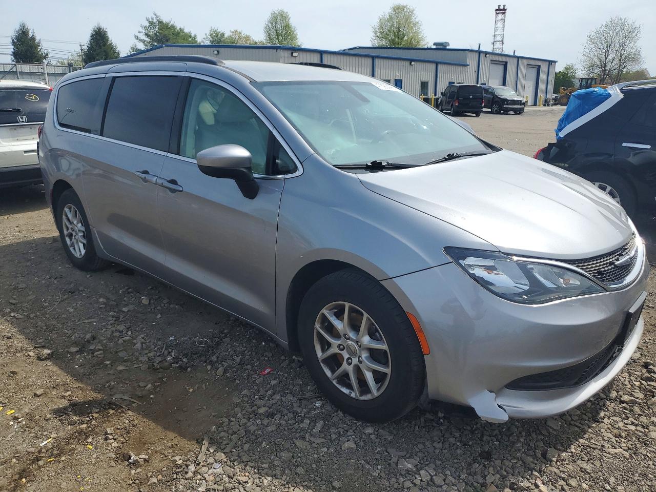 Chrysler Minivan Lxi