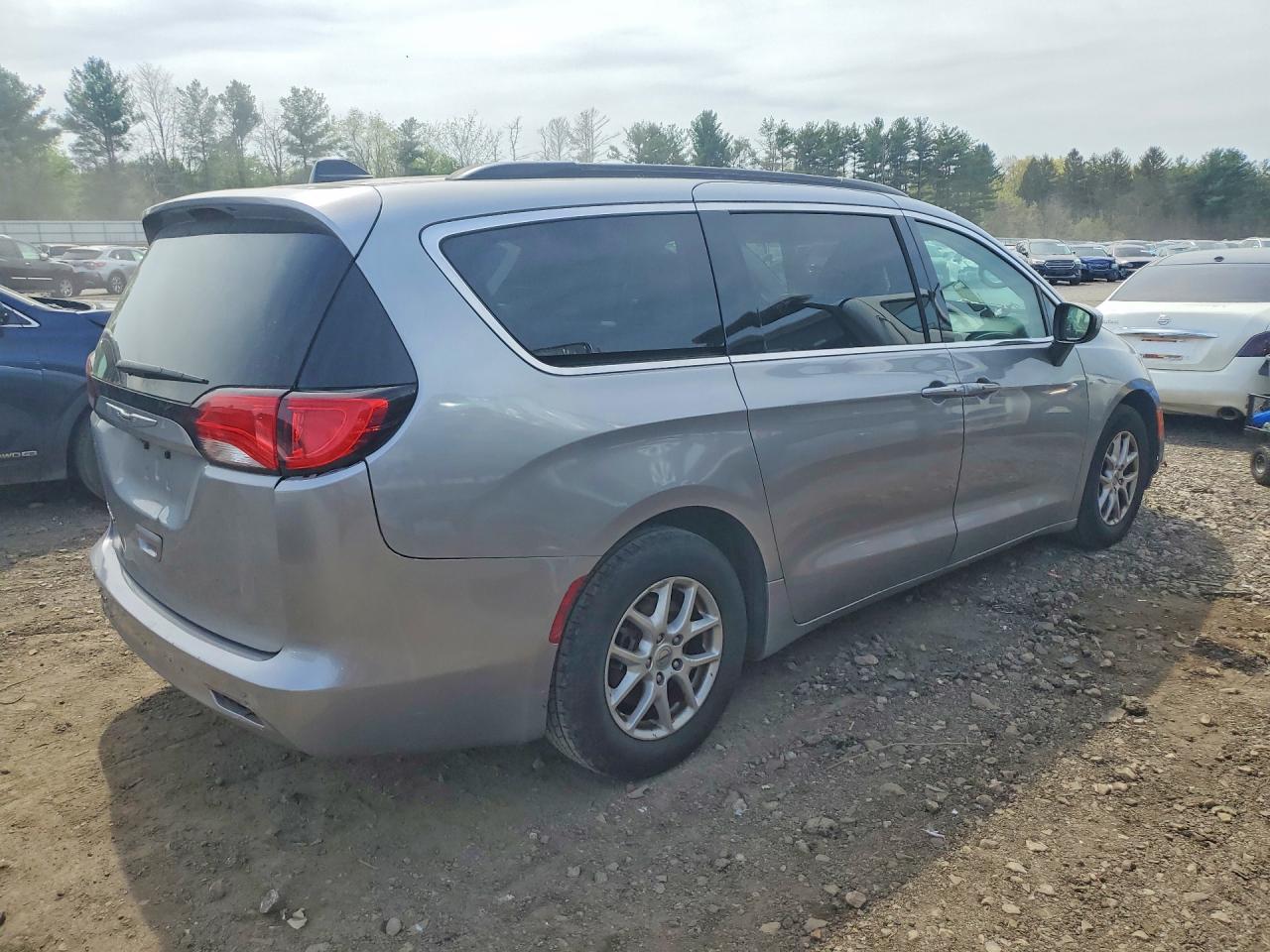 Chrysler Minivan Lxi