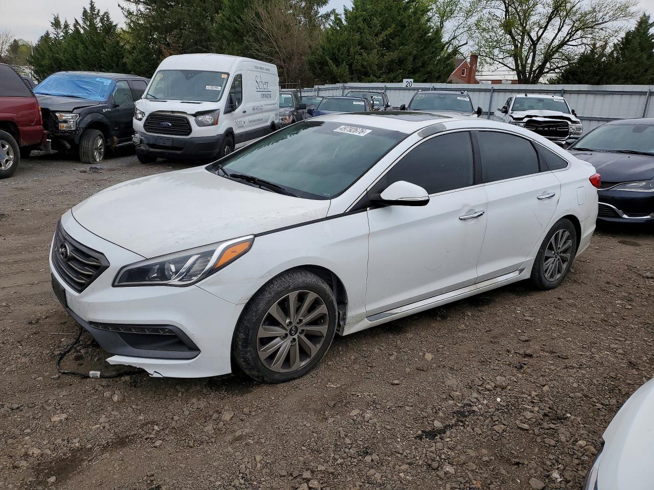 Salvage Hyundai SONATA Image