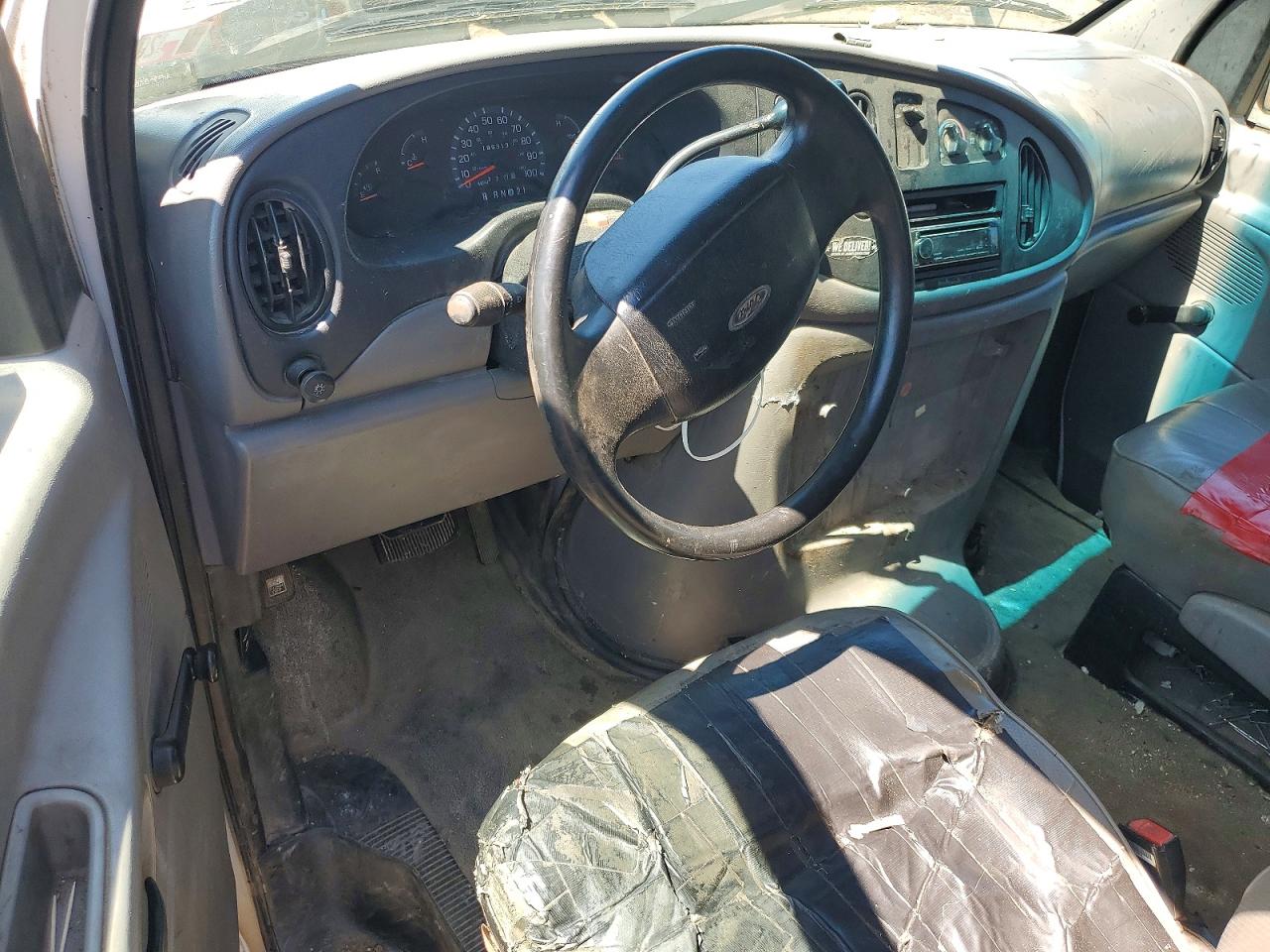 Ford Econoline E350 Van