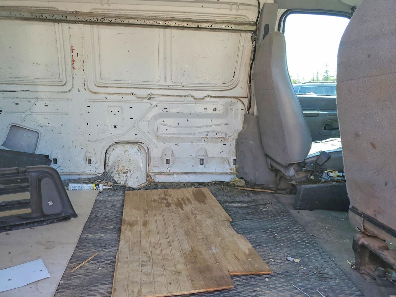 Ford Econoline E350 Van
