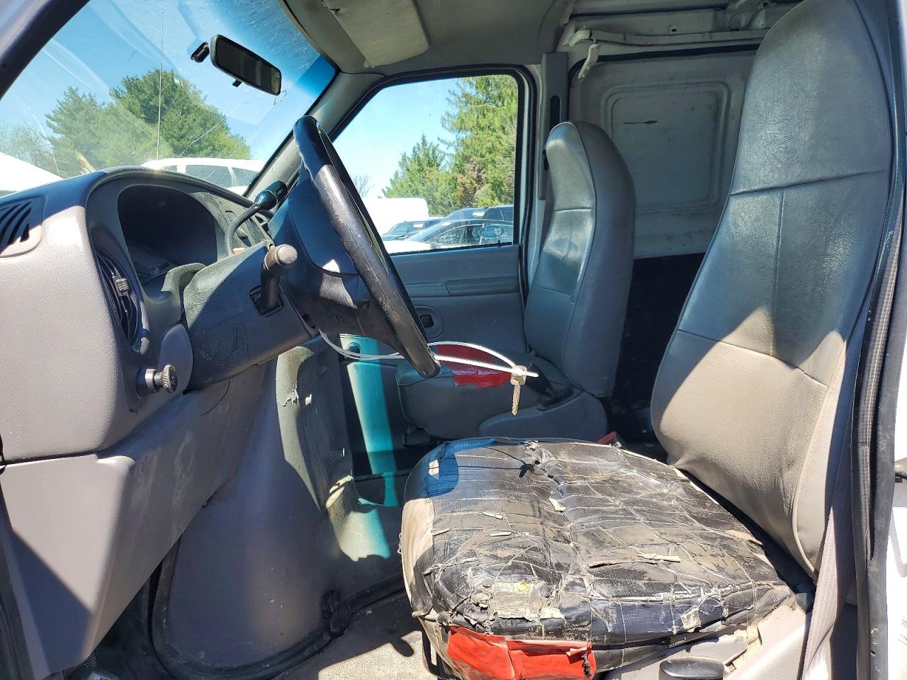 Ford Econoline E350 Van