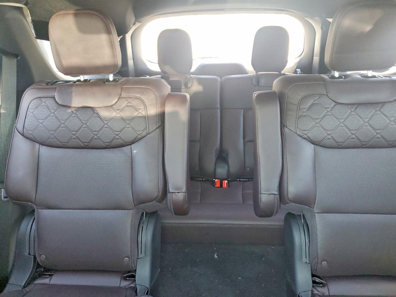 Ford Explorer Platinum