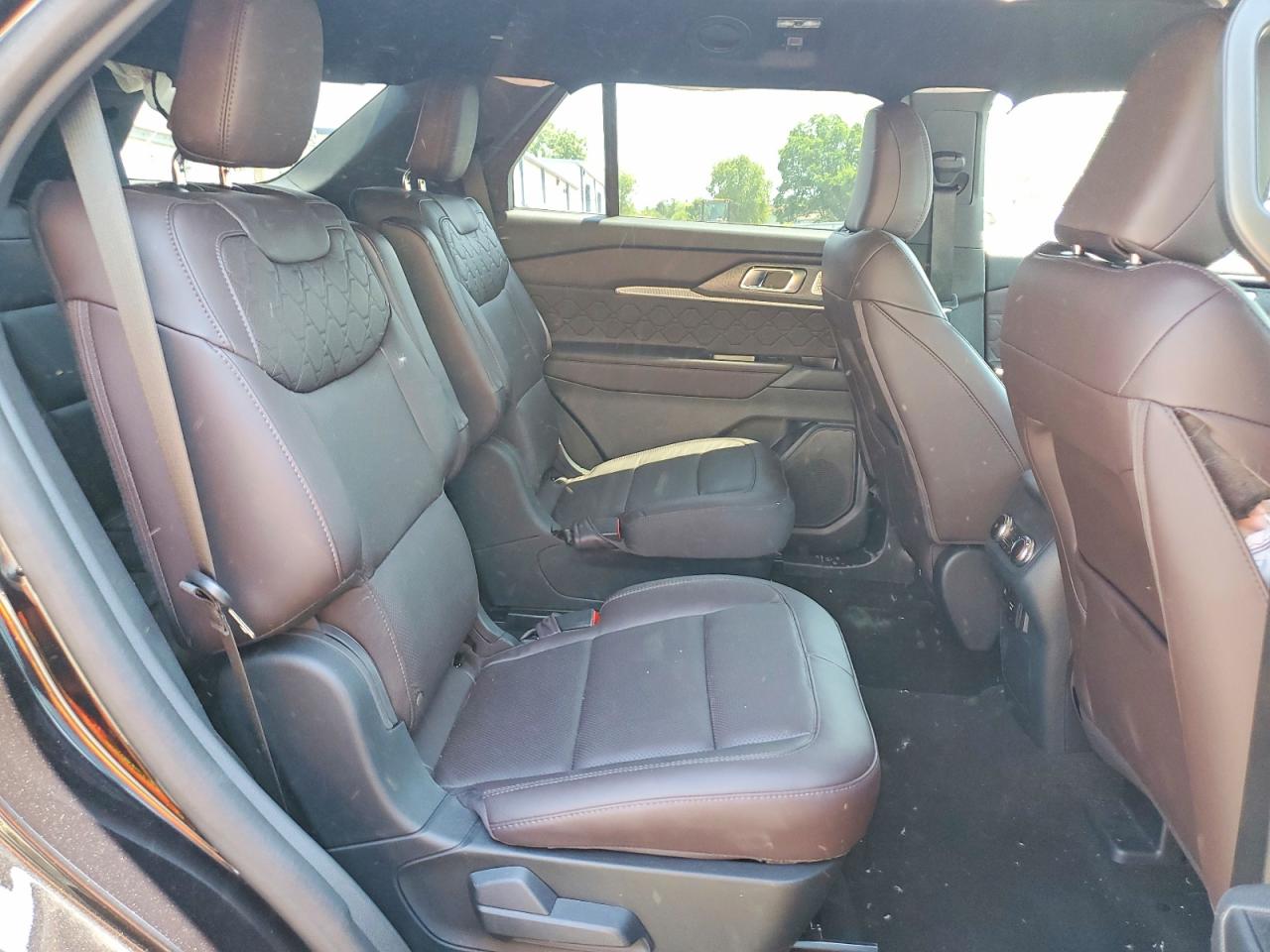 Ford Explorer Platinum