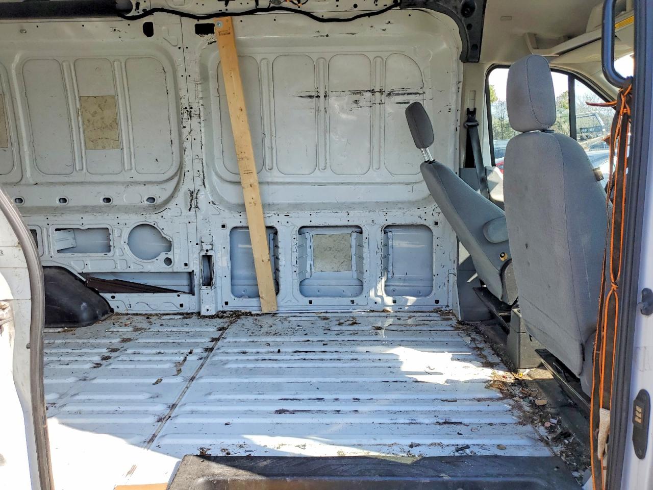 Ford Transit T-250