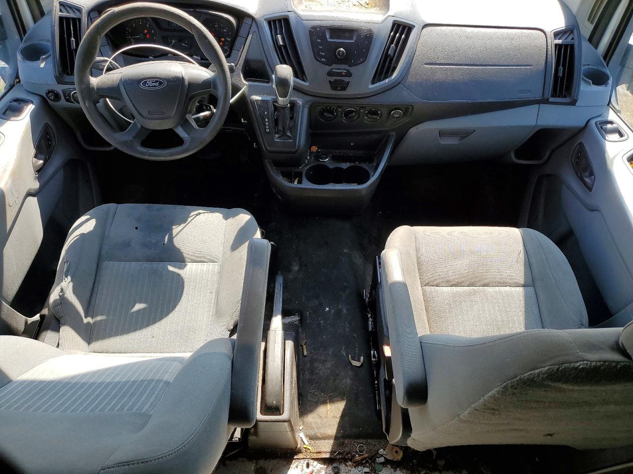 Ford Transit T-250