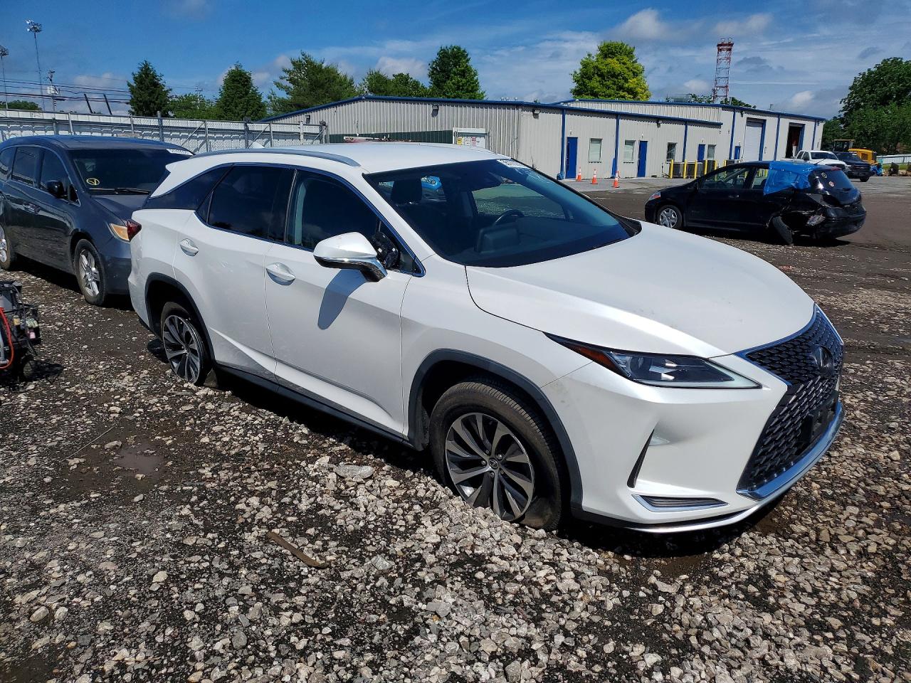 Lexus RX Base