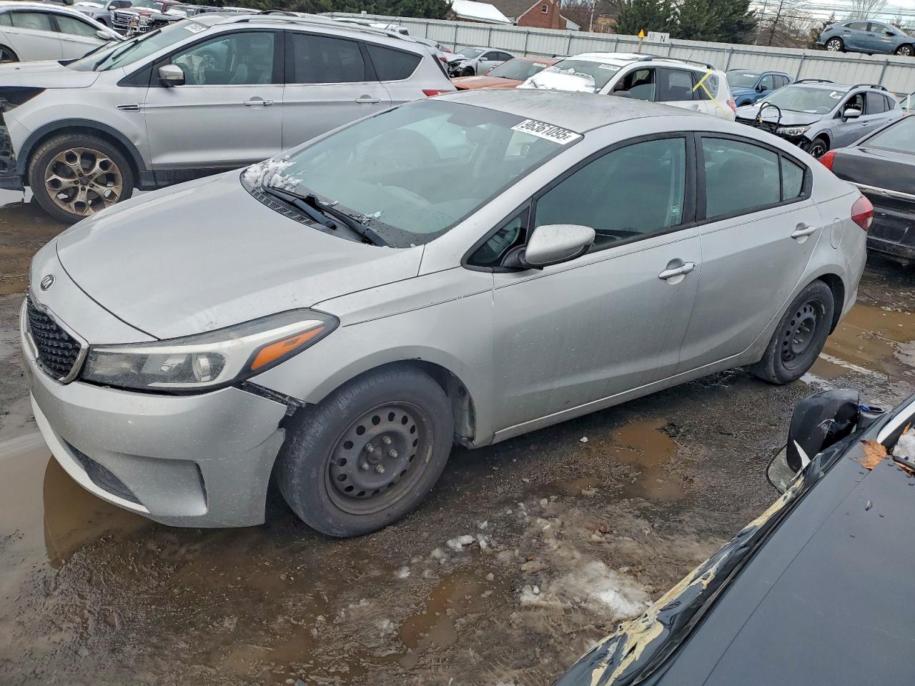 Salvage Kia Forte Image