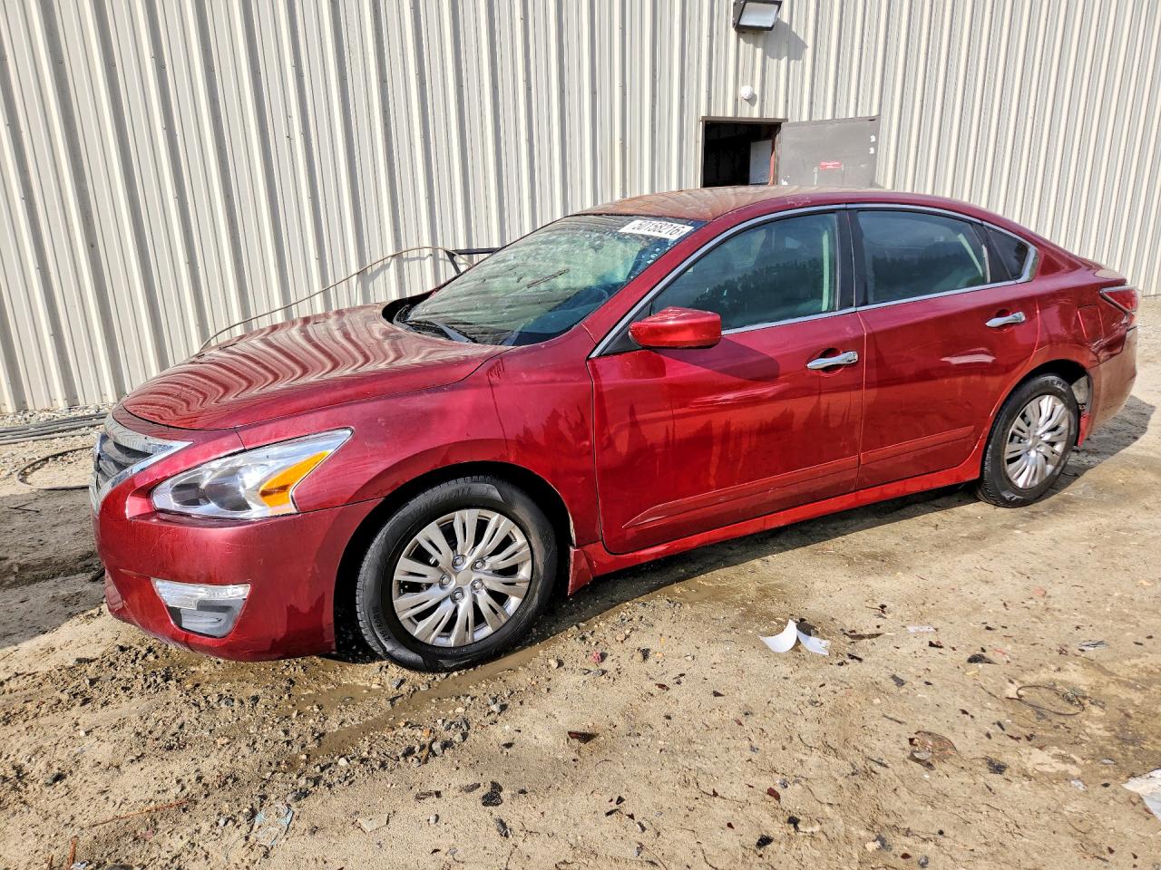 Salvage Nissan Altima Image