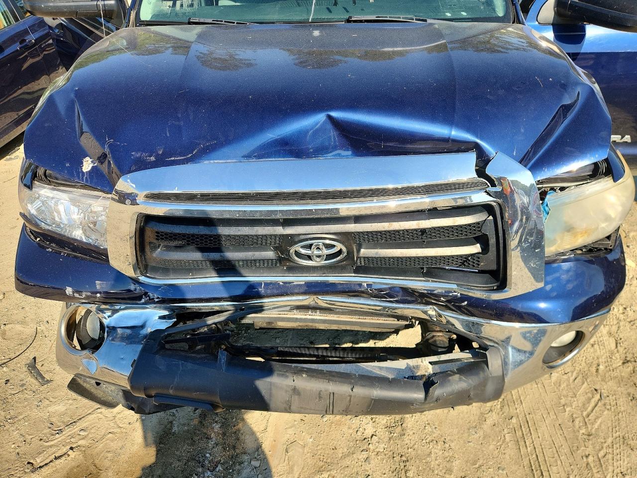 Toyota Tundra Double Cab Sr5