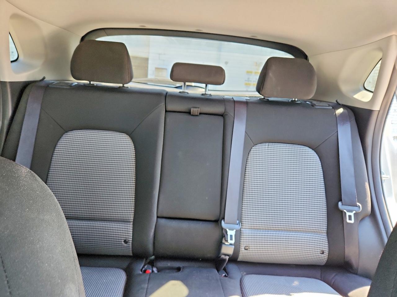 Hyundai KONA Sel