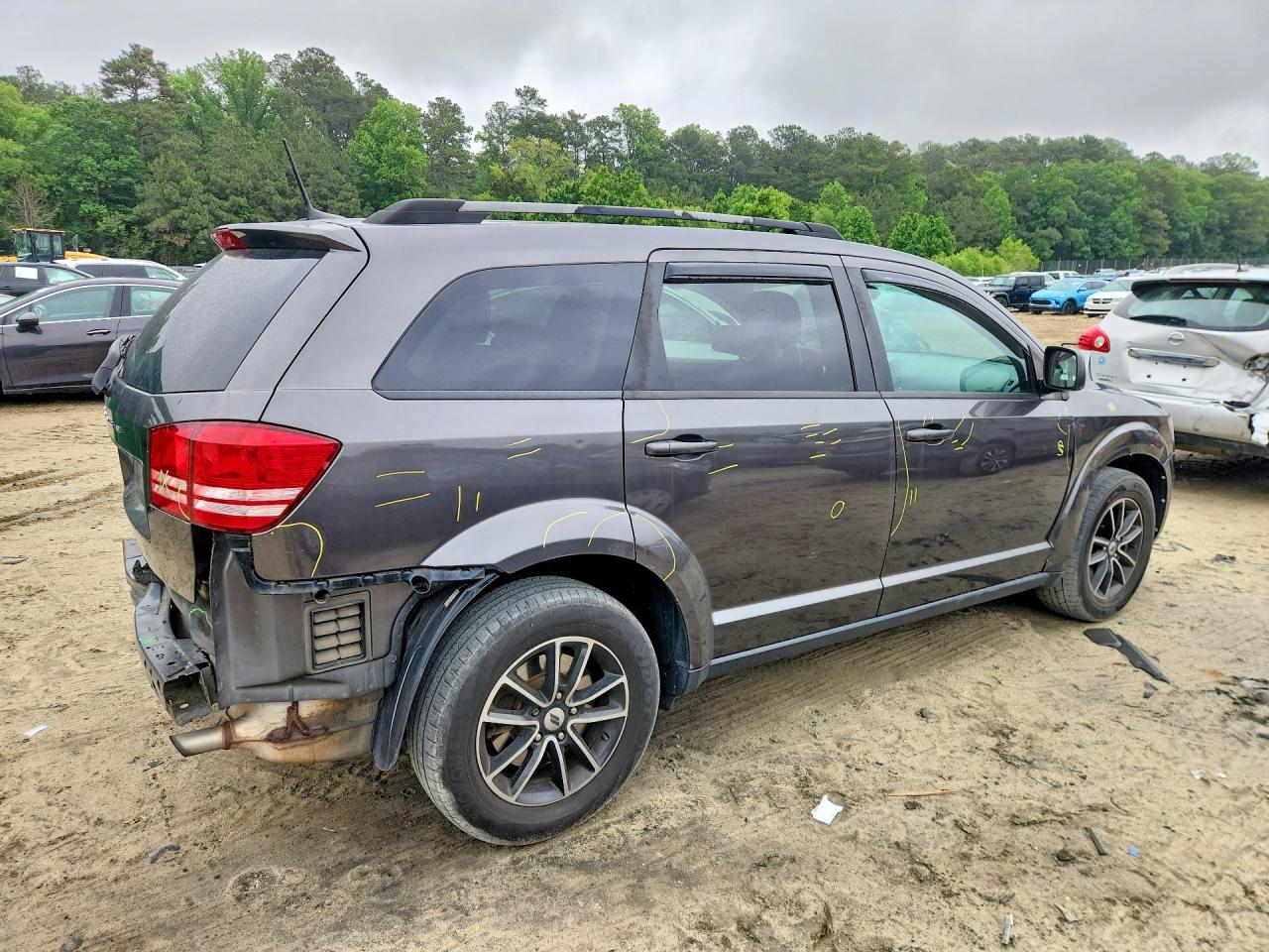Dodge Journey Se