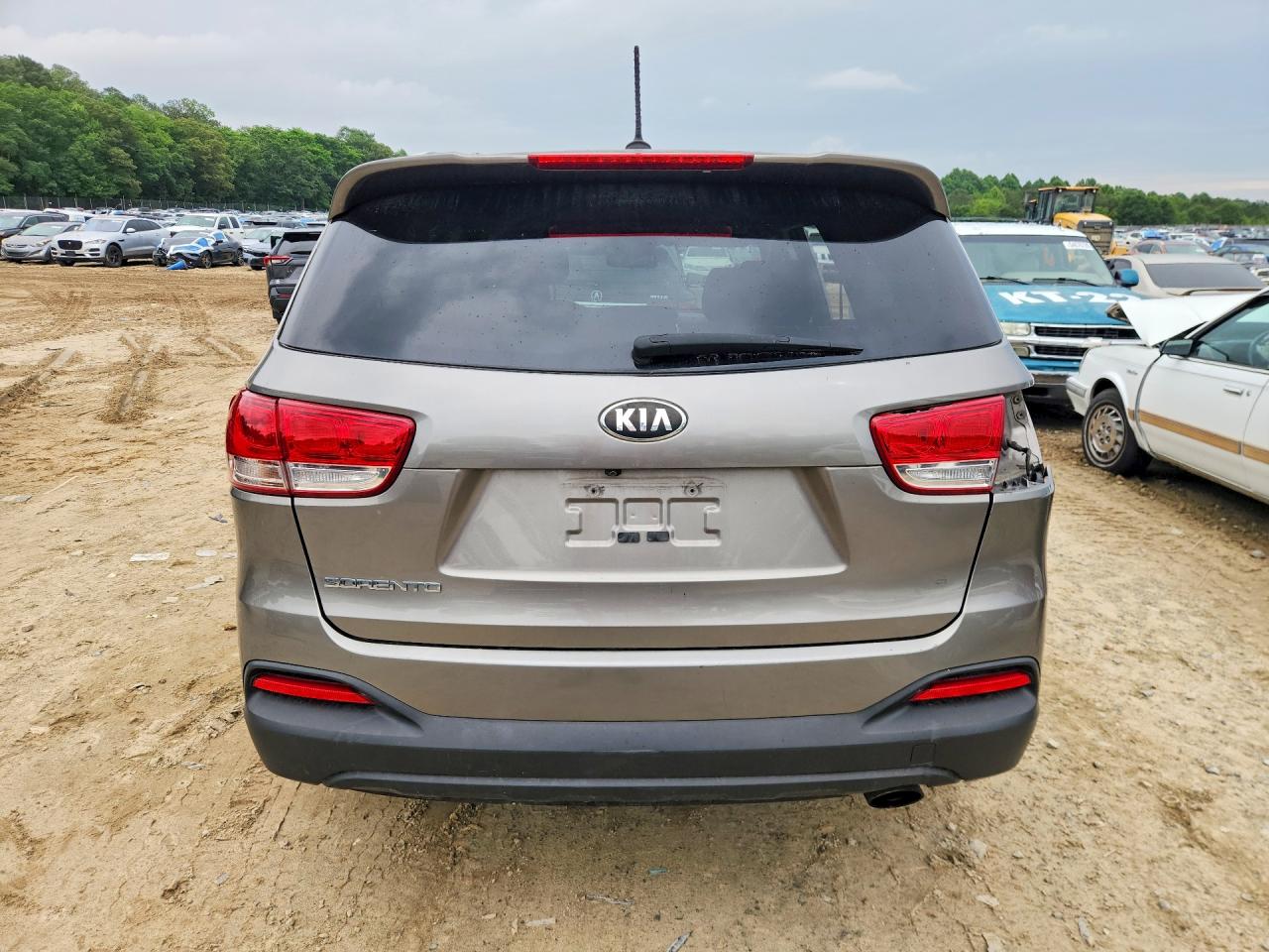 Kia Sorento Lx V6