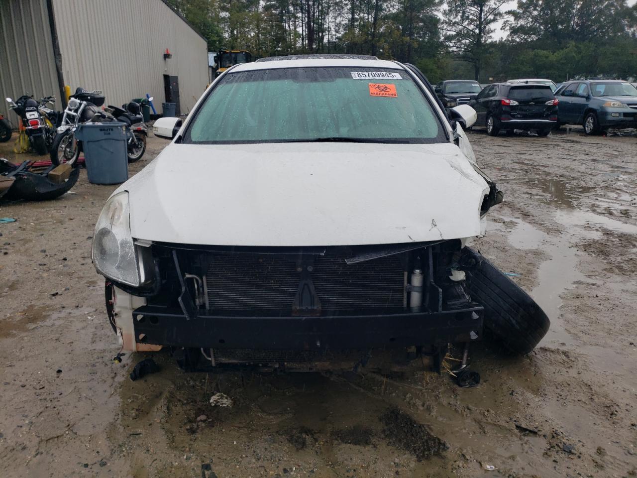 Nissan Altima Base