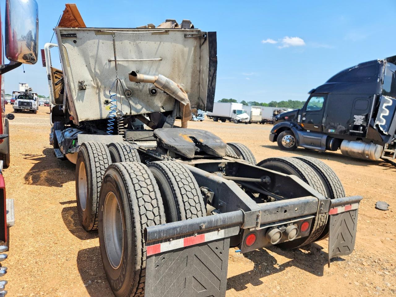International 9400 9400i